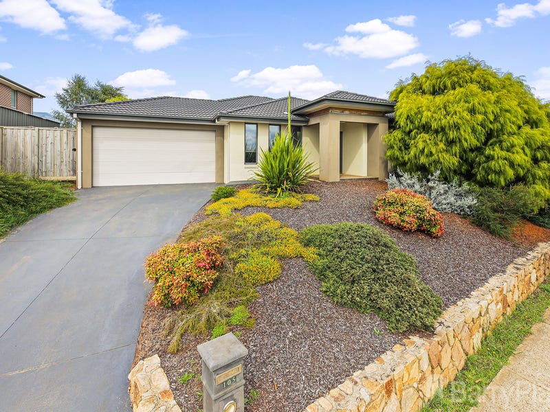 105 Jackson Drive, Drouin, Vic 3818 Property Details