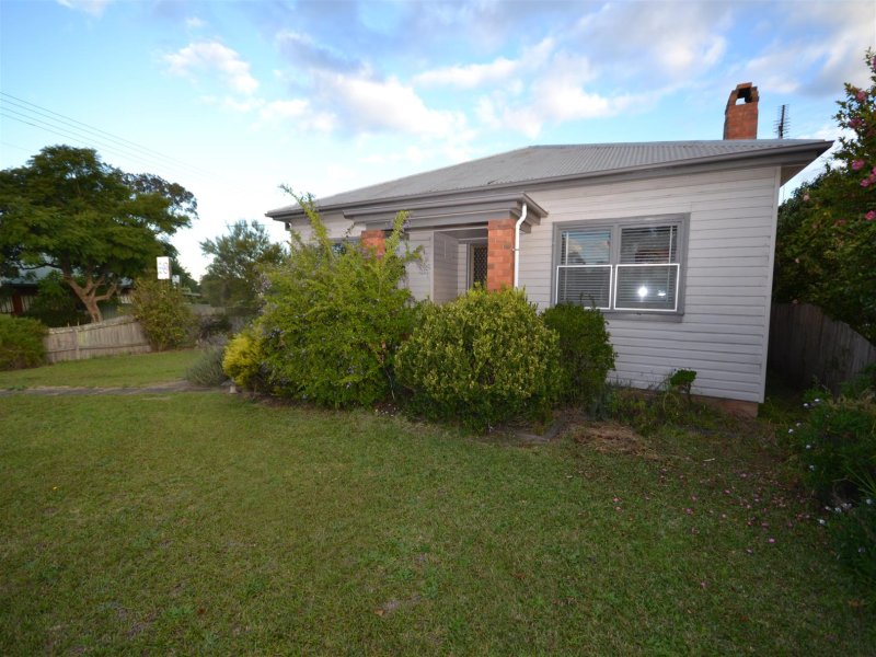 98 Jervis Street, Nowra, NSW 2541 Property Details