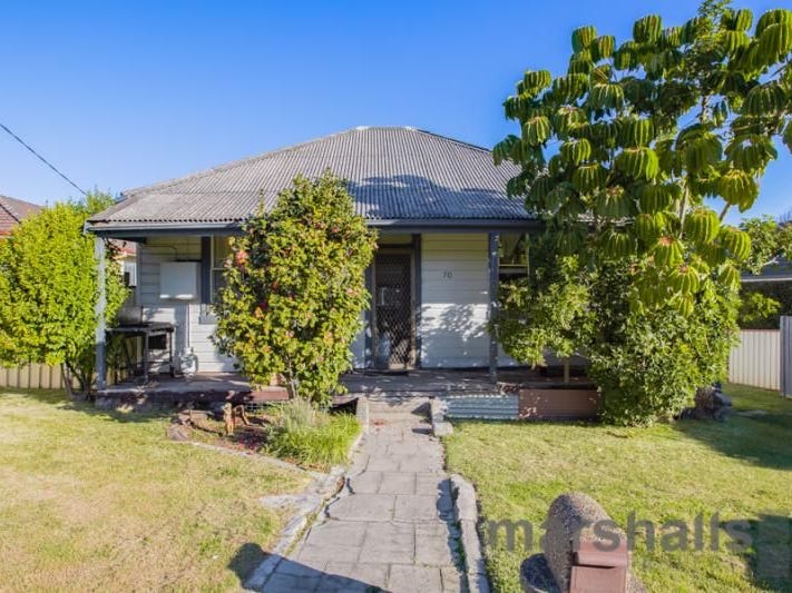 70 Cowlishaw Street, Redhead, NSW 2290