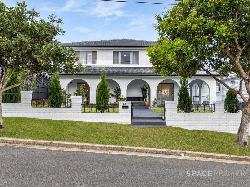 4 Bedroom Houses for Sale in Gordon Park, QLD 4031