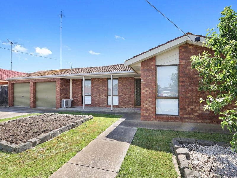33 Kingsley Drive, Corio, Vic 3214 Property Details