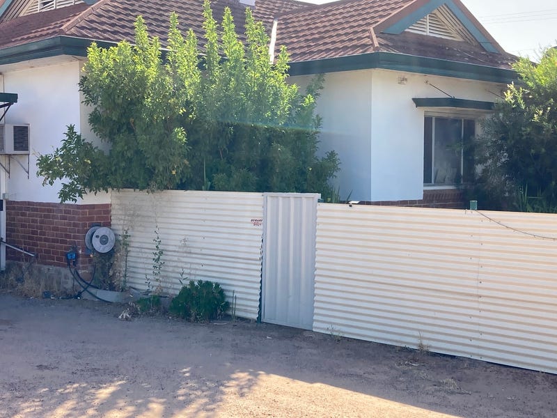 32 & 34 Johnston Street, Wyalkatchem, WA 6485 House for Sale