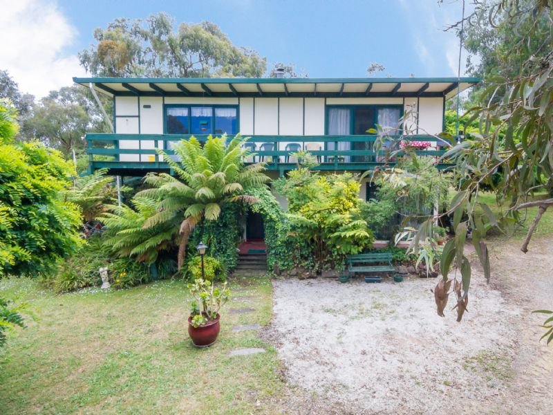 1 Manoora Road, Maryknoll, Vic 3812 Property Details