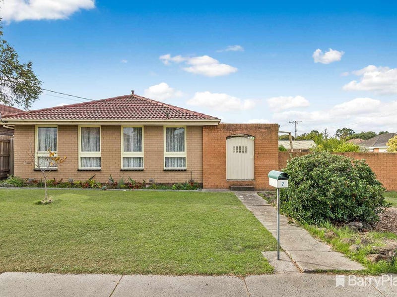 7 Thurbro Drive, Keysborough, Vic 3173 - Property Details