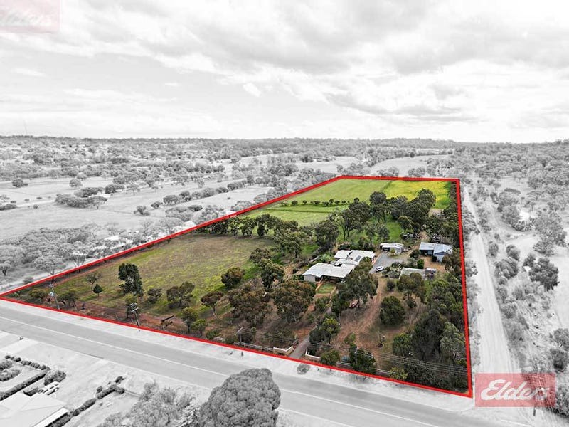 42 Narrakine Road, Narrogin, WA 6312 Property Details
