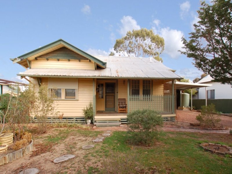 9 Albert Street, Horsham, VIC 3400