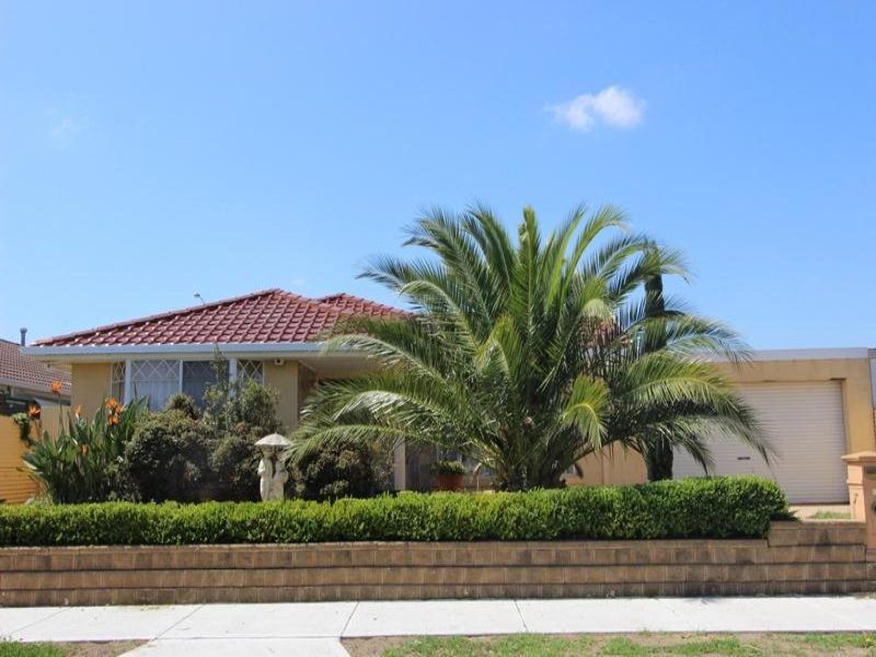 16 Chatterton Drive, Delahey, Vic 3037 Property Details