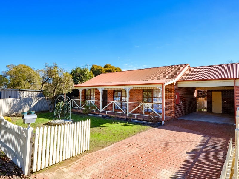 1/1 Victoria Street, Chiltern, VIC 3683