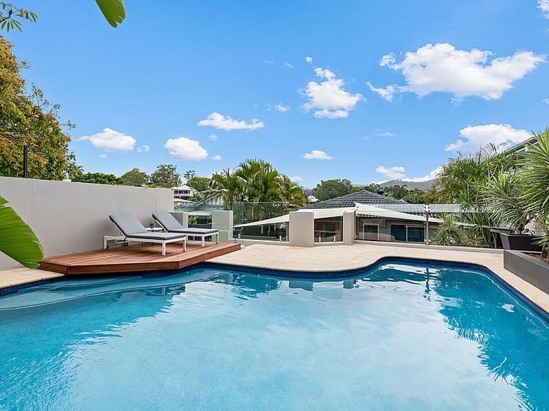 11 Crown Street Bardon Qld 4065 Realestate Com Au