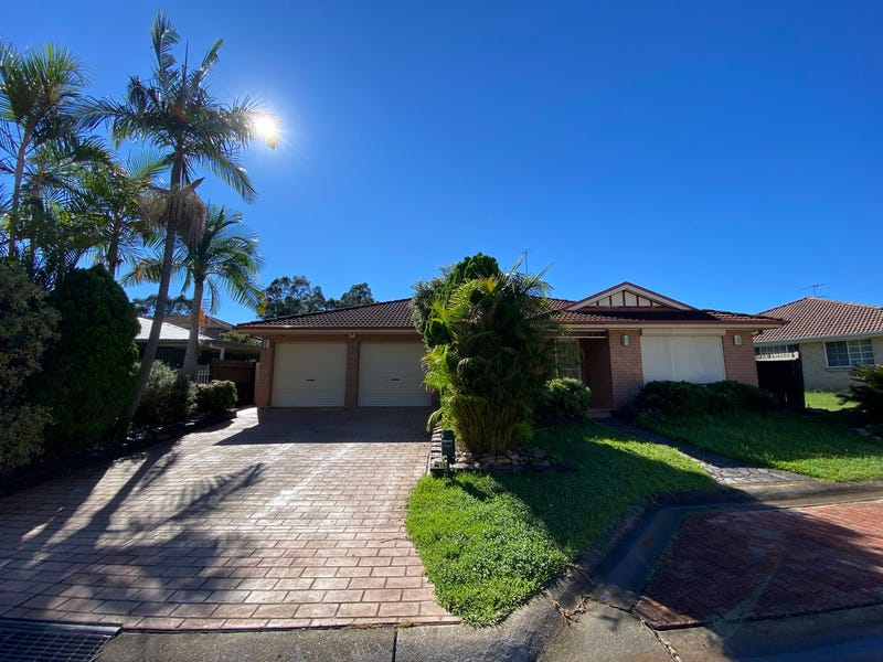 16 Ida Place, Cecil Hills, NSW 2171