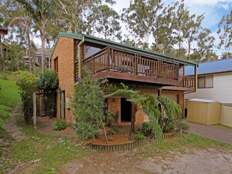 17 Edward Avenue, Kings Point, NSW 2539