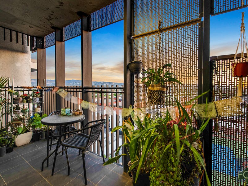 1102/242 Flinders Street, Adelaide, SA 5000 Property Details