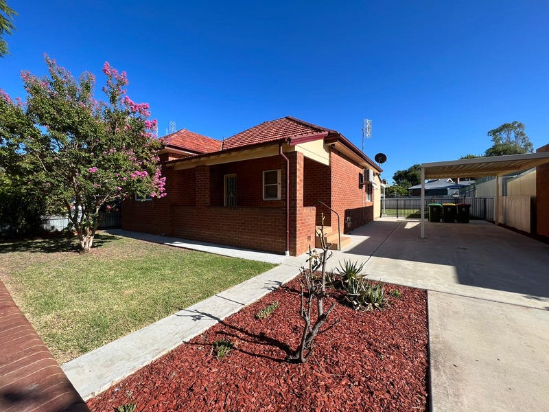 66 Mitchell Street, Parkes, NSW 2870