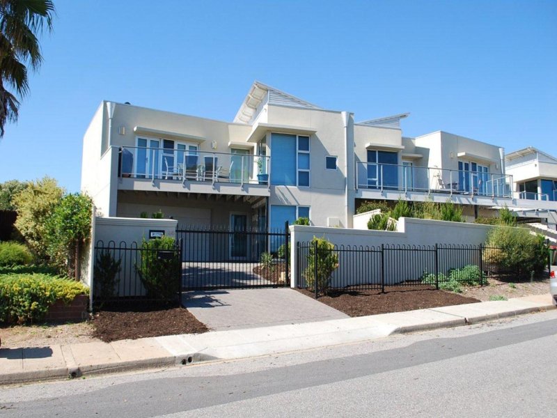 66 Roy Terrace, Christies Beach, SA 5165