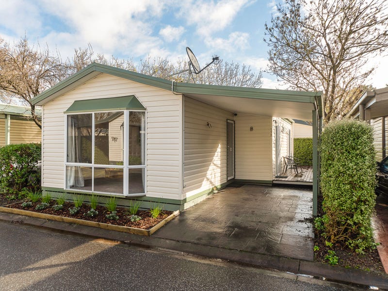 112-98-bungower-road-mornington-vic-3931-retirement-living-for-sale