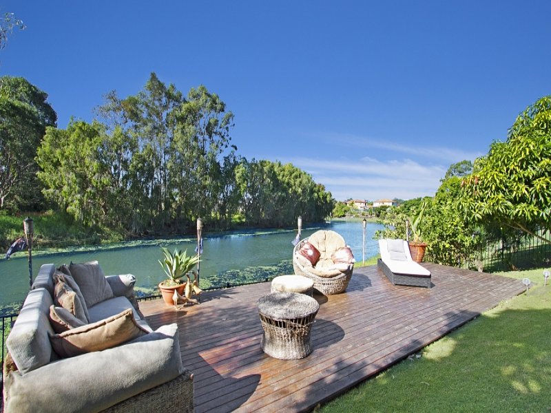 8 Redbud Lane, Robina, QLD 4226