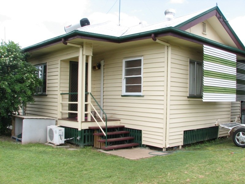 Property 106361876, Emerald, Qld 4720 Property Details