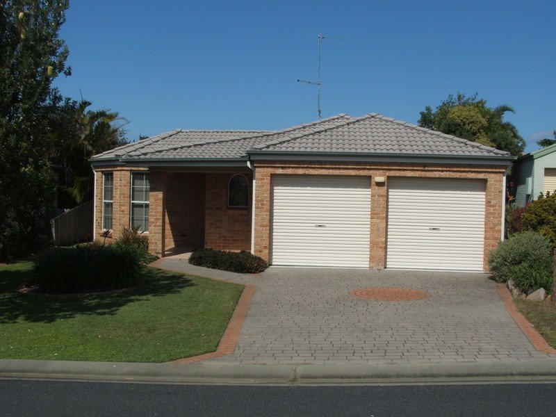 6 Nautilus Place, Yamba, NSW 2464