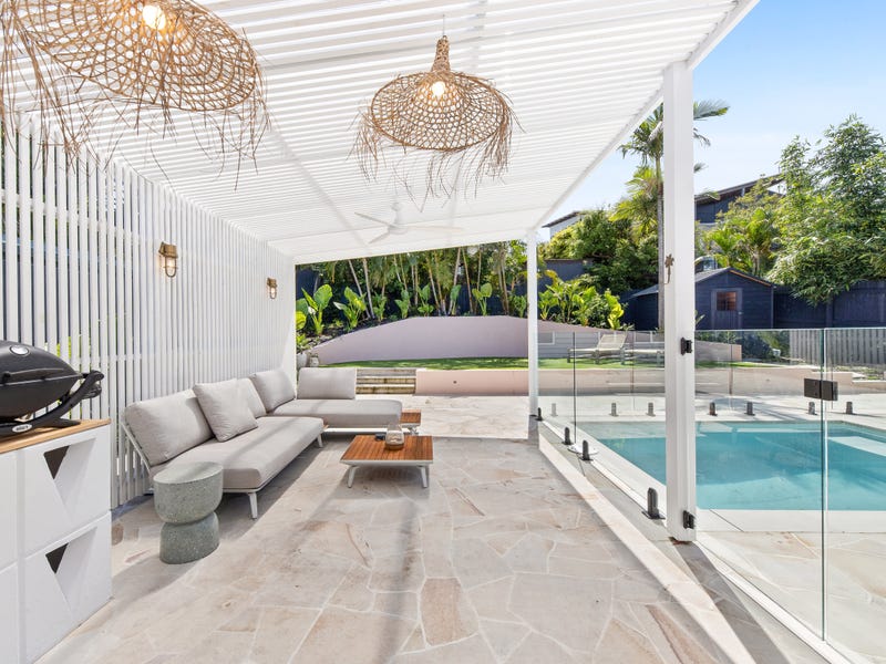 212 Edwards Street, Sunshine Beach, QLD 4567 212 Edwards Street, Sunshine Beach, QLD 4567