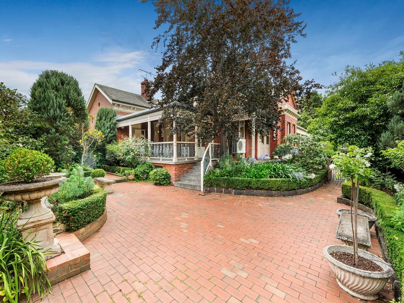 15 Broadway, Camberwell, Vic 3124