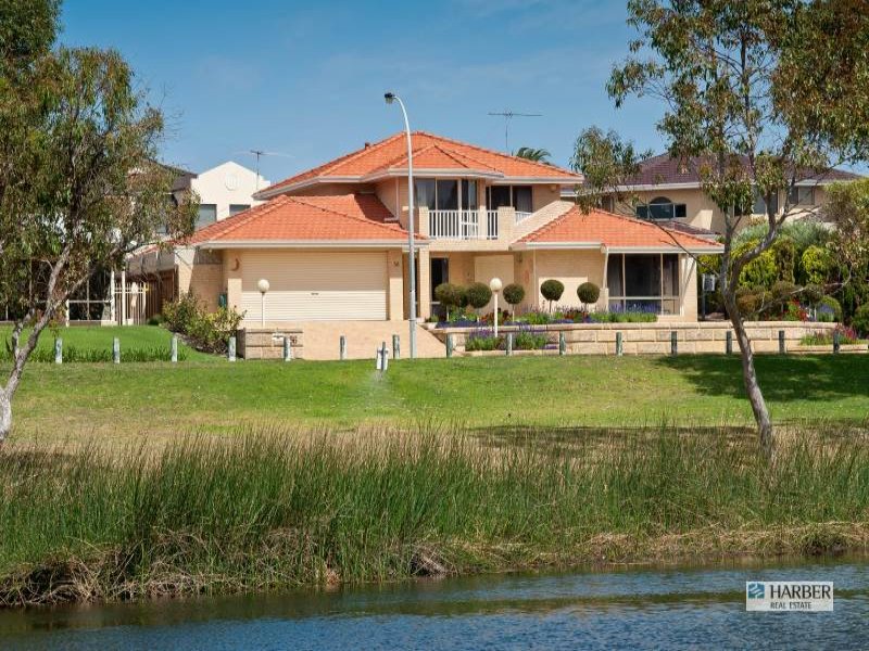 56 Broadbeach Boulevard, Hillarys, WA 6025 Property Details