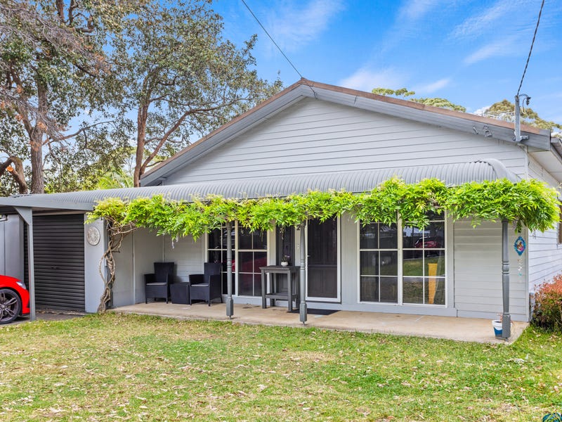 2 Grevillea Grove, Heathcote, NSW 2233 Property Details