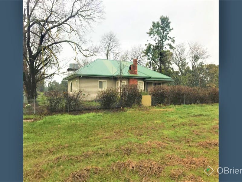 819 Glenrowanmoyhu Road, Greta West, Vic 3675
