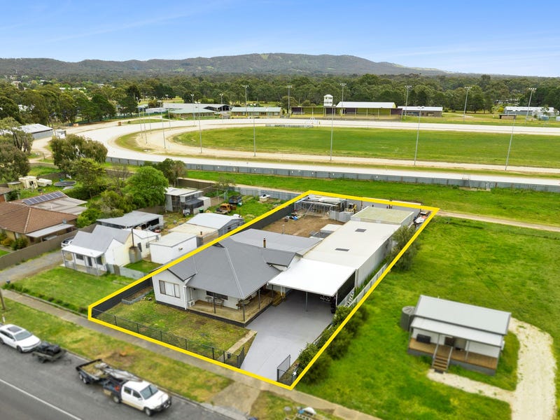 81 Campbell Street, Ararat, Vic 3377 House for Sale