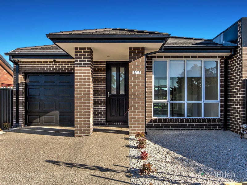 2/19 Aldershot Drive, Keilor Downs, VIC 3038
