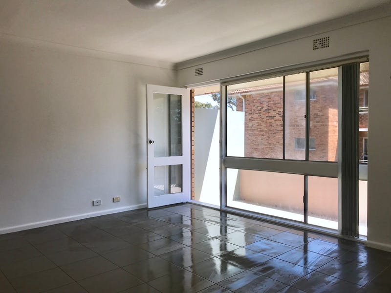 7/60 Lithgow Street, Campbelltown, NSW 2560