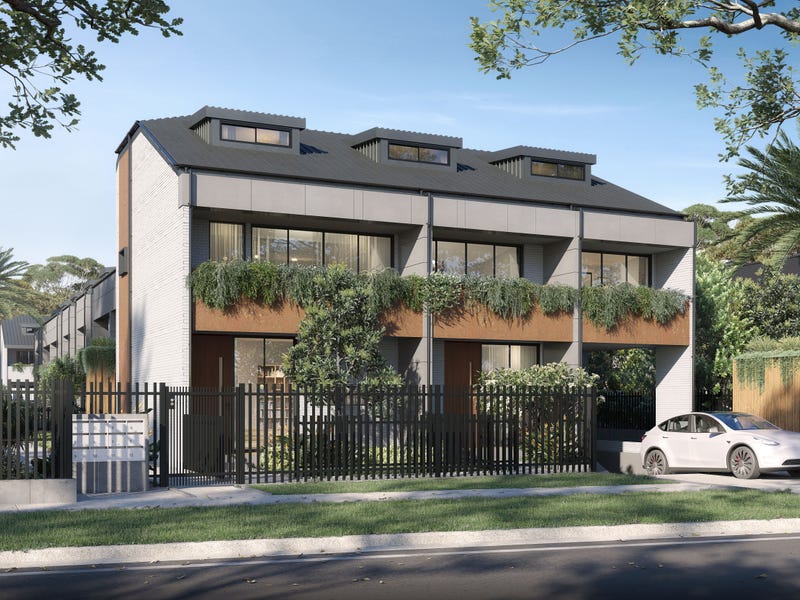 Townhouse/9-9a Old Berowra Road, Hornsby, NSW 2077