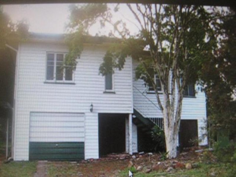 30 Pine Street, North Ipswich, Qld 4305