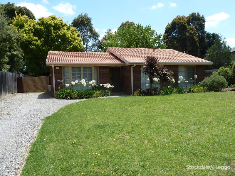 12 Metcalf Cres, Rowville, VIC 3178