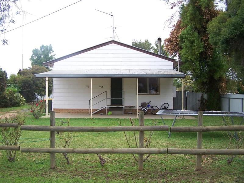 Property 107362583, Hay, NSW 2711 Property Details