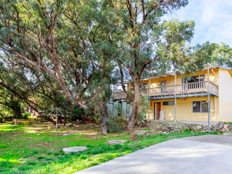 18 Road, Guilderton, WA 6041 Property Details