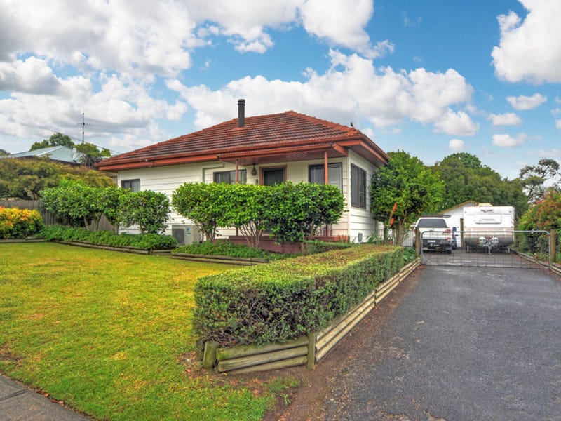 31 Cambewarra Road, Bomaderry, NSW 2541