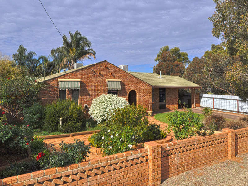 33 Salisbury Road, Kalgoorlie, WA 6430 Property Details