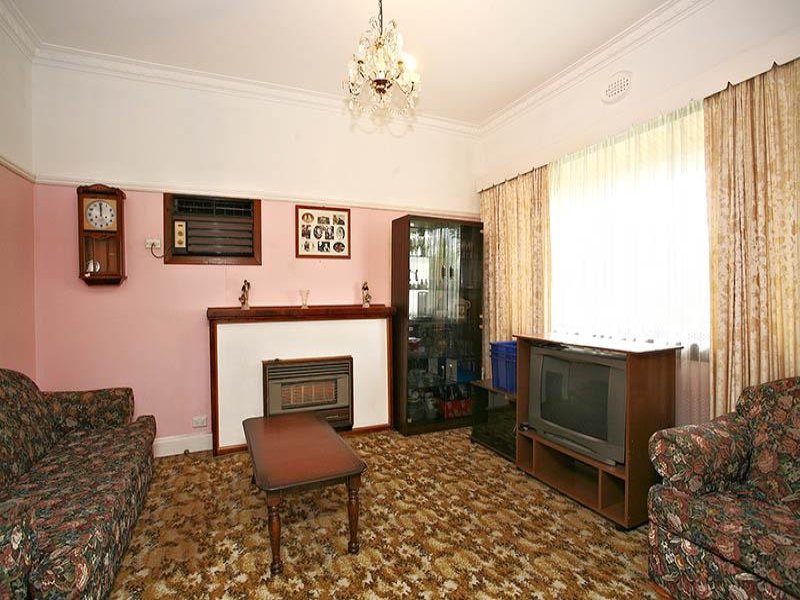 17 Maynard Street, Preston, VIC 3072