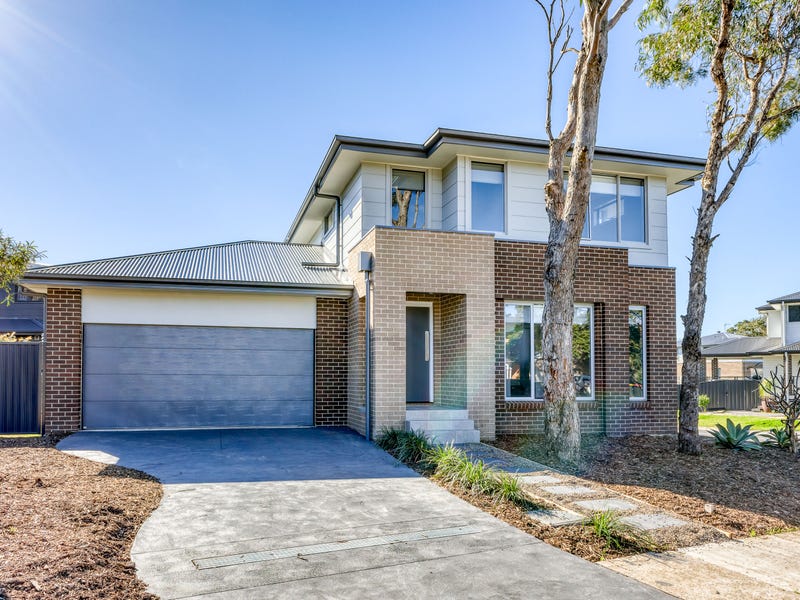 11 Arkell Drive, Figtree, NSW 2525 House for Rent