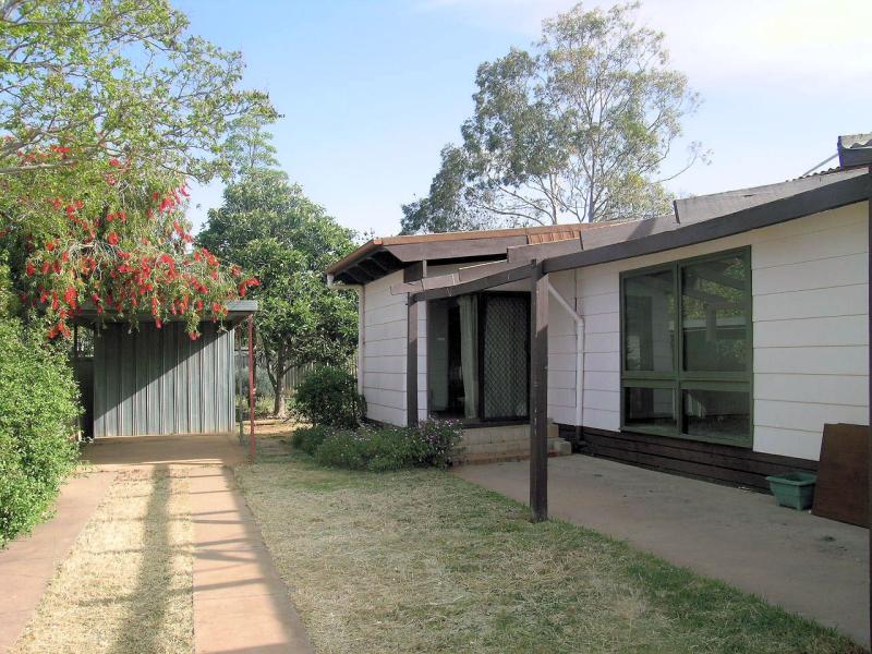 26 Park Street, Robinvale, Vic 3549 Property Details