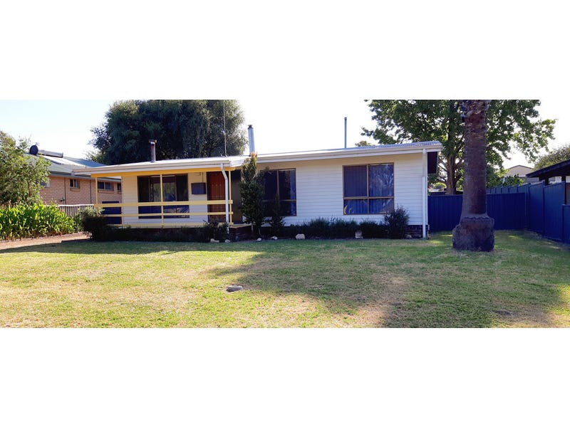 25 Doust Street, Manjimup, WA 6258 Property Details