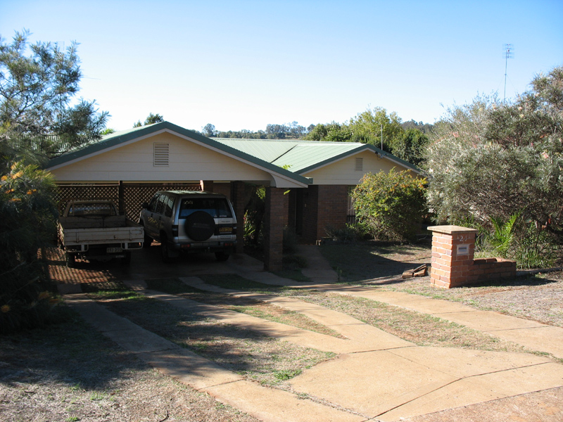 24 Murray Parade, Kingaroy, QLD 4610