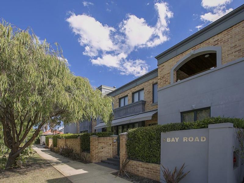 4/8 Bay Road, Claremont, WA 6010 Property Details