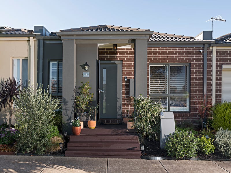 8 Pitch Place, Wollert, Vic 3750 Property Details