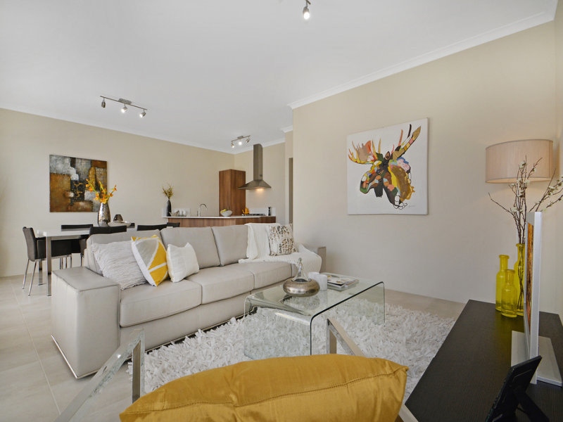 302 Egerton Drive, Aveley, WA 6069