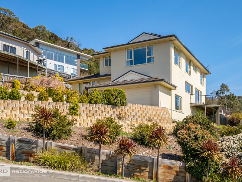 12 Keith White Cres, Mount Stuart, TAS 7000