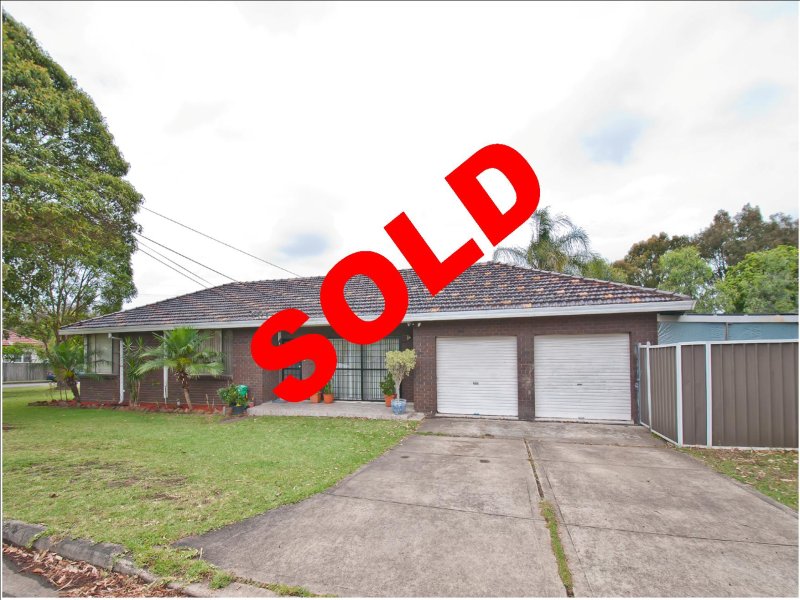 19 Ashcroft Street, Hall, NSW 2198