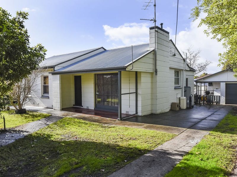 77 Crouch Street S, Mount Gambier, SA 5290