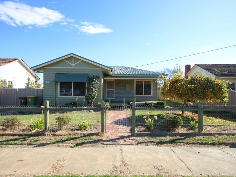 14 Hopetoun Street, Rochester, Vic 3561 House for Sale