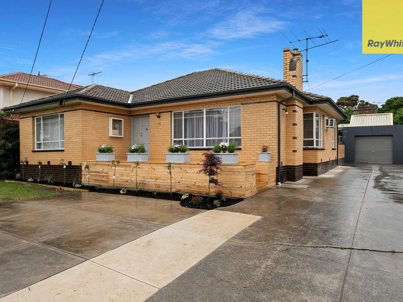 22 Elizabeth Street, St Albans, VIC 3021